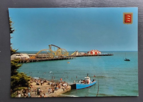 Vintage postcard unused - postcard,