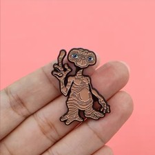ET  - Metal Enamel Pin Badge -