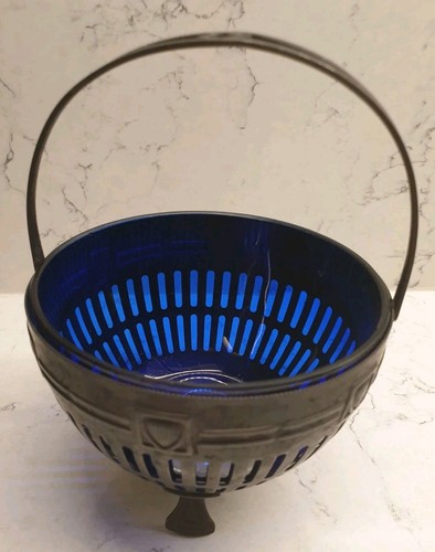 Metal three legged cauldron