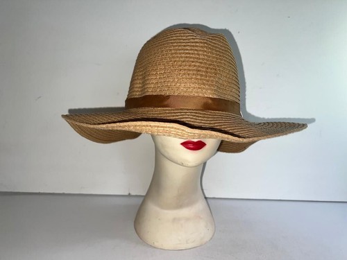 Ladies fashion brown - fashion,