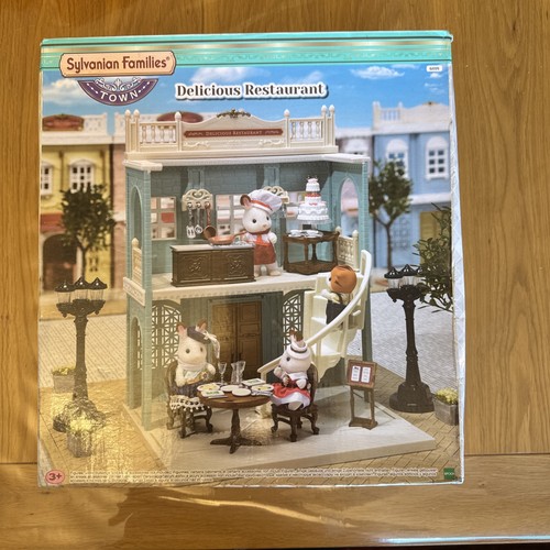 Sylvanian families town - sylvanian,