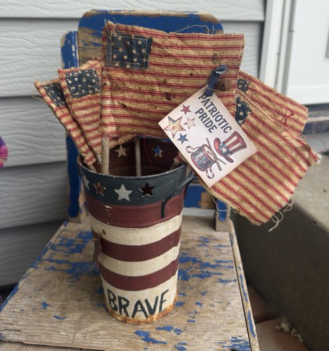 Rustic grubby primitive - 6,