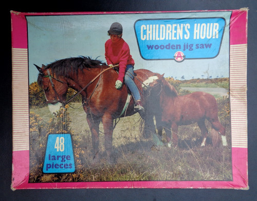 Arrow childrens hour horses - hour,