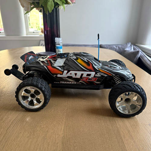 Traxxas jato 10 - traxxas,