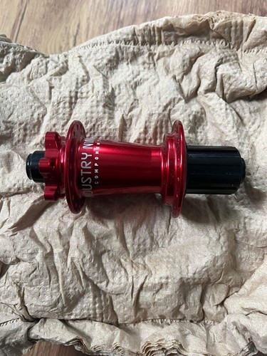 Industry nine hub 32h - nine,