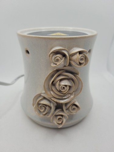 Scentsy wax warmer - scentsy,