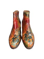 ANKLE BOOTS AUTUMN COLOUR