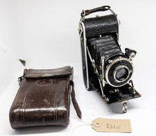 Ihagee Compur Vintage Folding Camera & Case (D10)