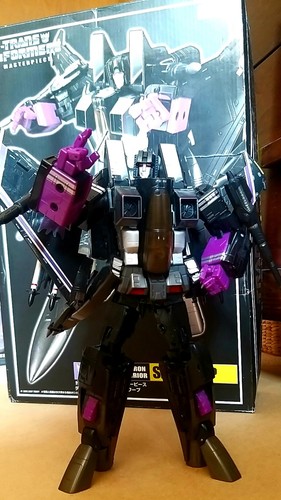 Takara tomy masterpiece - tomy,