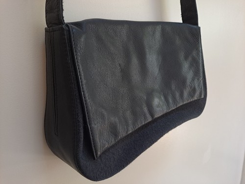 Black tula shoulder bag - black,