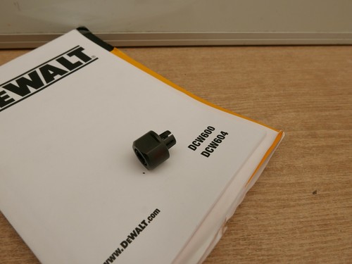 Dewalt 8mm router - dewalt, nut