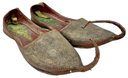 Early 20th century mojari - early,
