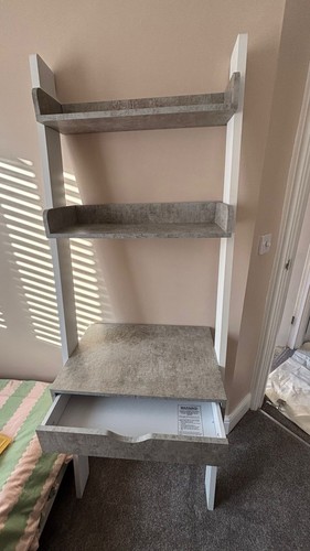 Habitat ladder office - ladder, desk