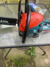 Makita DCS34 Petrol Chainsaw