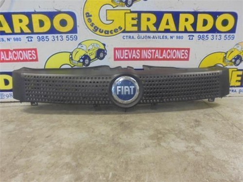 Front upper grille fiat - fiat, ii