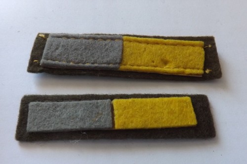 Military cloth badges - 2,