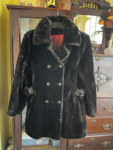Women fur coat dark - s/m,