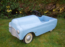 VINTAGE TRIANG T30 LIGHTNING TIN-PLATE RIDE-ON PEDAL CAR TOY