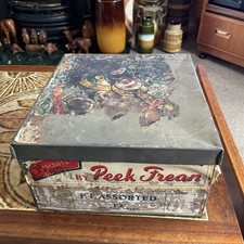 vintage Large Peek Frean