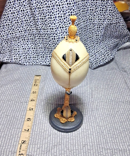 Vintage egg art hand crafted - art,