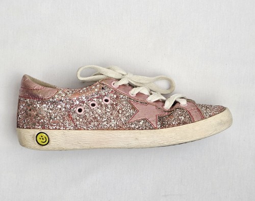 Golden goose super - goose, super-star