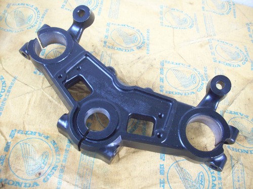 New triple clamp top - new,