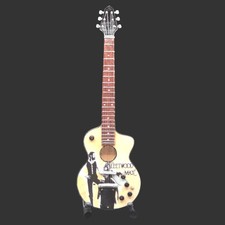 Miniature Guitar - Fleetwood