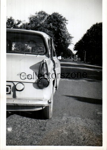1960 accident damaged ford - 1960's,