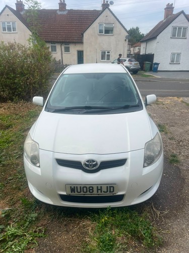 Toyota auris hatchback - toyota,,