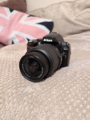 Nikon d40 digital slr - d,