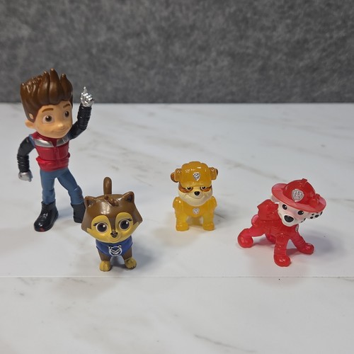 Paw patrol figure lot - paw,