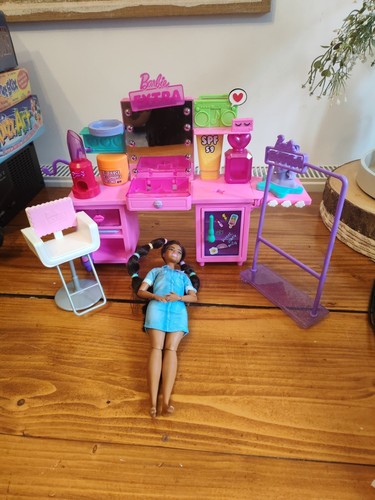 Barbie extra vanity set - barbie,