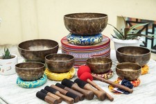 Full moon antique - full,