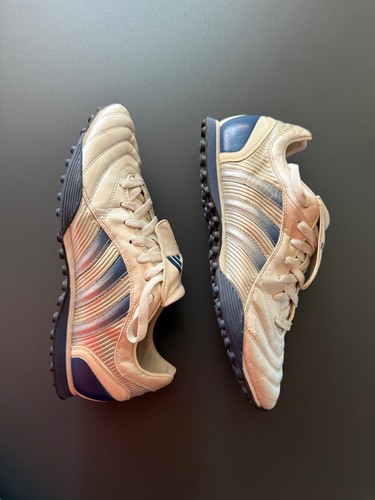 Size 2004 adidas - size,