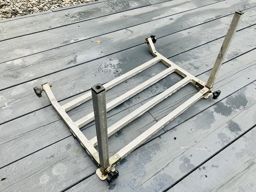 Boss seat box floor - boss,