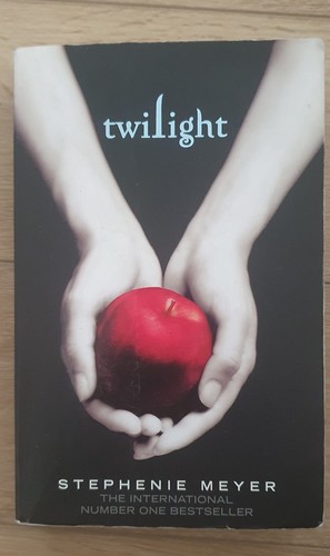 Twilight book stephenie - by,