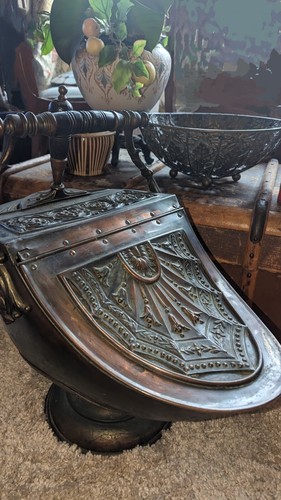 Victorian large coal scuttle - large,