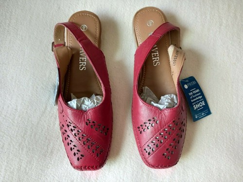Brand new women pavers - new,