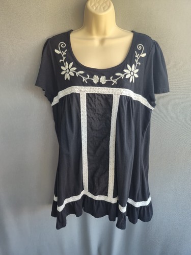 Black blouse white floral - blouse,