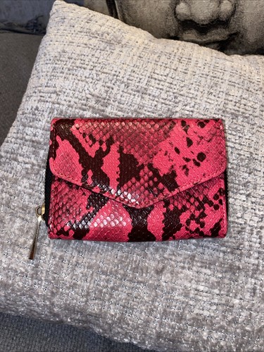 Next coin pink black - next,