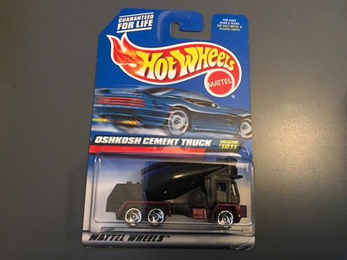 New sealed hot wheels - , black