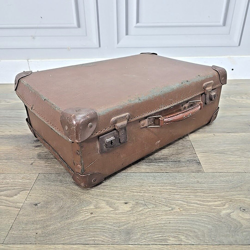 Vintage brown suitcase trunk - brown,