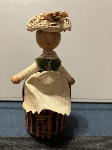 Vintage folk art wooden - wooden, peg