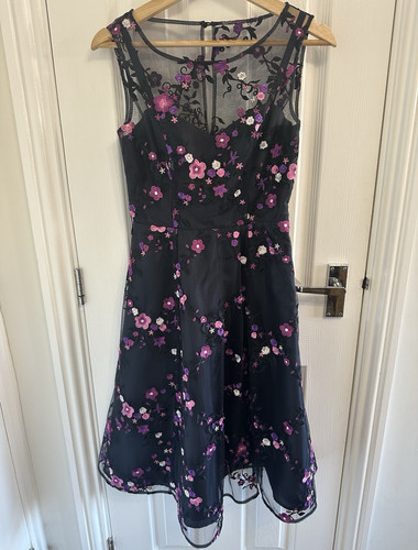 Phase eight black - phase, floral