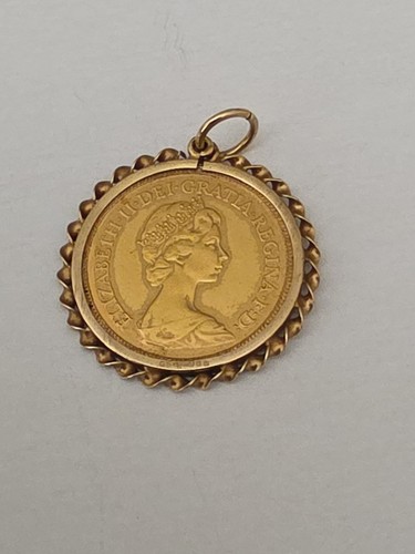 Half sovereign crt gold - half,