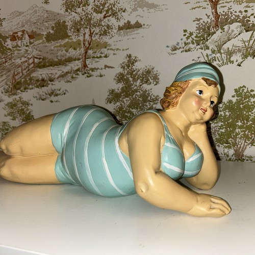 Figurine long bathing - long, “bathing