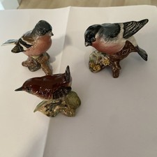 Beswick Bird figurines Wren 993, Bullfinch 1042, Chaffinch 991