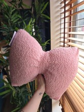 Viral Primark Pink Bow Shaped