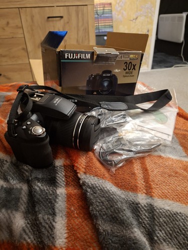 Fujifilm finepix hs10 - hs10, digital