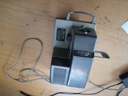 Aldis 505 slide projector